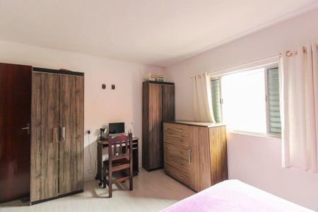 Casa para alugar com 75m², 3 quartos e sem vaga Casa para alugar com 75m², 3 quartos e sem vagaQuarto 2
