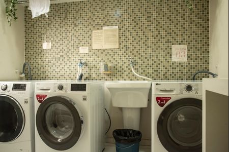 Apartamento à venda com 58m², 2 quartos e 1 vagaÁrea comum - Lavanderia