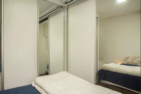 Apartamento à venda com 58m², 2 quartos e 1 vagaQuarto 2