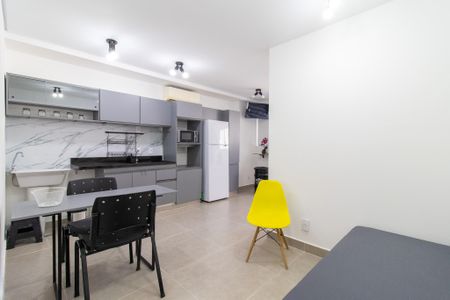 Sala de apartamento para alugar com 1 quarto, 35m² em Botafogo, Campinas