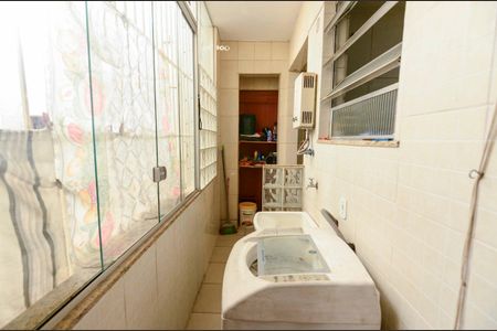 Apartamento para alugar com 100m², 3 quartos e sem vagaÁrea de Serviço