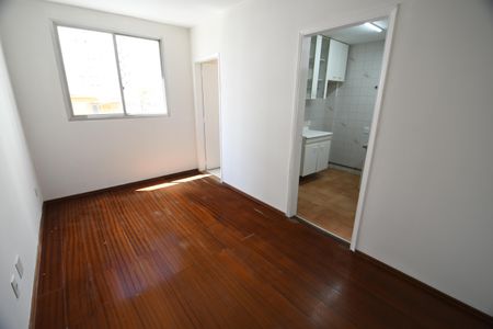 Sala de apartamento à venda com 1 quarto, 50m² em Cambuí, Campinas