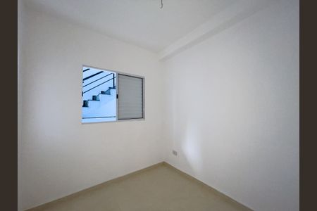 Quarto 1 de apartamento para alugar com 2 quartos, 43m² em Jardim Helian, São Paulo