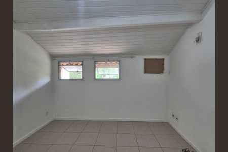 Casa de condomínio para alugar com 100m², 2 quartos e 1 vaga Casa de condomínio para alugar com 100m², 2 quartos e 1 vagaSótão