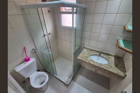 Casa de condomínio para alugar com 100m², 2 quartos e 1 vaga Casa de condomínio para alugar com 100m², 2 quartos e 1 vagaBanheiro da Suíte 2