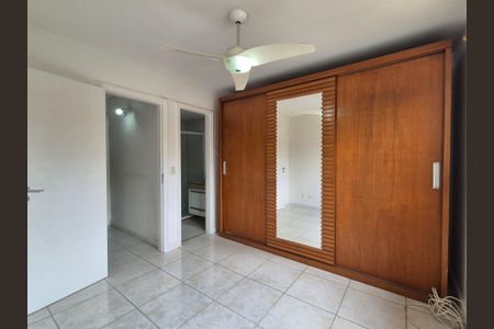 Suíte 1 de casa de condomínio para alugar com 2 quartos, 100m² em Recreio dos Bandeirantes, Rio de Janeiro