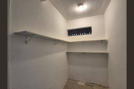 Casa de condomínio para alugar com 100m², 2 quartos e 1 vaga Casa de condomínio para alugar com 100m², 2 quartos e 1 vagaDespensa
