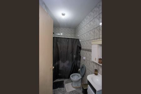 Casa à venda com 196m², 4 quartos e 2 vagasBanheiro