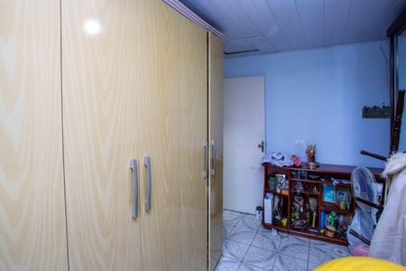 Casa à venda com 196m², 4 quartos e 2 vagasQuarto de Serviço