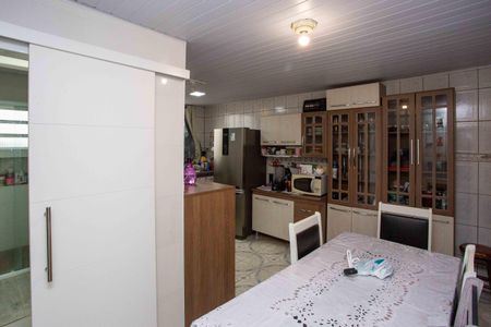 Casa à venda com 196m², 4 quartos e 2 vagasCozinha