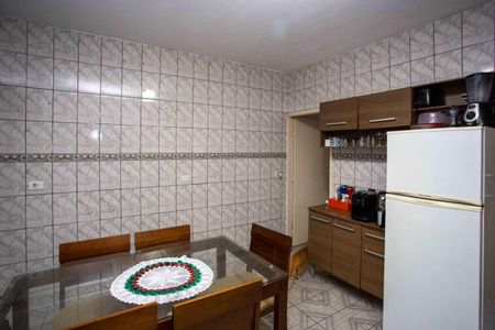 Casa à venda com 196m², 4 quartos e 2 vagasCozinha