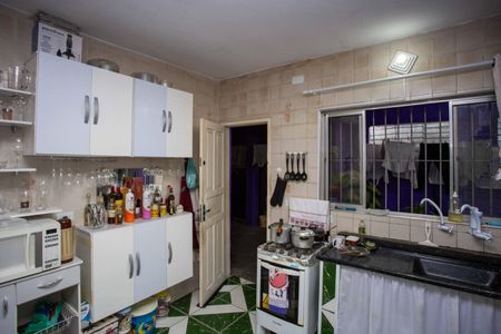 Casa à venda com 196m², 4 quartos e 2 vagasCozinha