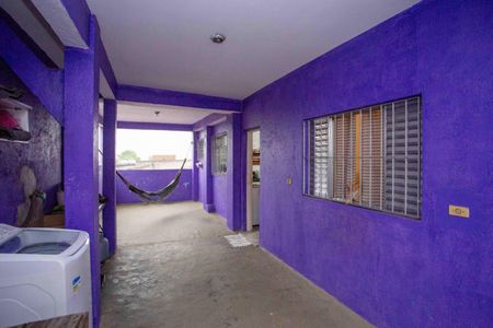 Casa à venda com 196m², 4 quartos e 2 vagasÁrea de Serviço