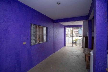 Casa à venda com 196m², 4 quartos e 2 vagasÁrea de Serviço