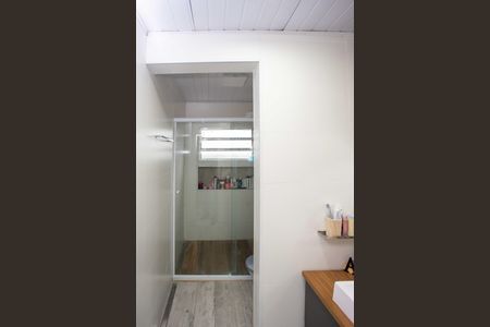 Casa à venda com 196m², 4 quartos e 2 vagasBanheiro