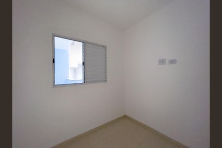 Quarto 1 de apartamento para alugar com 2 quartos, 42m² em Jardim Helian, São Paulo