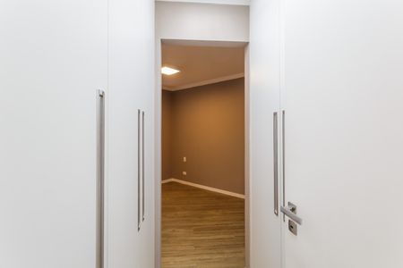 Apartamento para alugar com 72m², 3 quartos e 2 vagas Apartamento para alugar com 72m², 3 quartos e 2 vagasSuíte