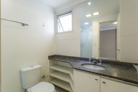 Apartamento para alugar com 72m², 3 quartos e 2 vagas Apartamento para alugar com 72m², 3 quartos e 2 vagasBanheiro da Suíte