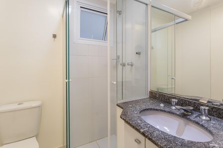 Apartamento para alugar com 72m², 3 quartos e 2 vagas Apartamento para alugar com 72m², 3 quartos e 2 vagasBanheiro Social