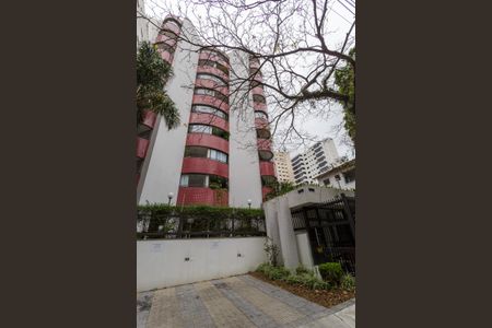 Apartamento para alugar com 72m², 3 quartos e 2 vagas Apartamento para alugar com 72m², 3 quartos e 2 vagasFachada