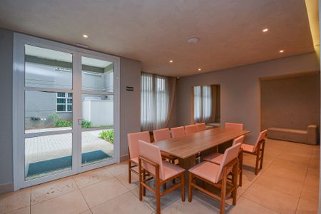 Apartamento à venda com 63m², 2 quartos e 1 vaga Apartamento à venda com 63m², 2 quartos e 1 vagaÁrea comum - Salão de festas 2