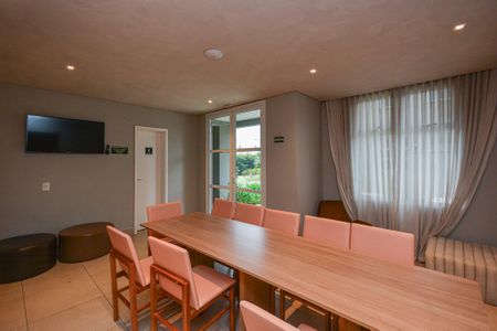 Apartamento à venda com 63m², 2 quartos e 1 vaga Apartamento à venda com 63m², 2 quartos e 1 vagaÁrea comum - Salão de festas 2