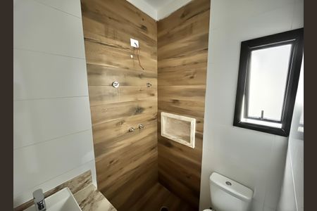 Casa à venda com 185m², 3 quartos e 4 vagas Casa à venda com 185m², 3 quartos e 4 vagasBanheiro da Suíte 2