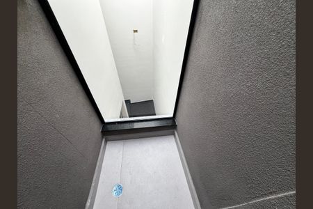 Casa à venda com 185m², 3 quartos e 4 vagas Casa à venda com 185m², 3 quartos e 4 vagasSuíte 2 Sacada