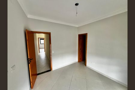 Casa à venda com 185m², 3 quartos e 4 vagas Casa à venda com 185m², 3 quartos e 4 vagasSuíte 1
