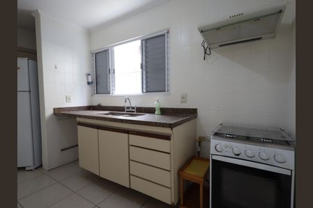 Casa à venda com 284m², 3 quartos e 3 vagasCozinha