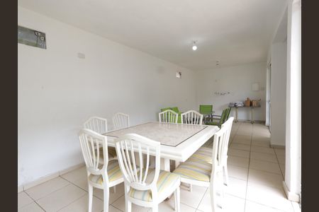 Casa à venda com 284m², 3 quartos e 3 vagasÁrea externa