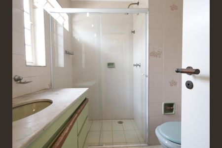 Casa à venda com 284m², 3 quartos e 3 vagasBanheiro da Suíte 3