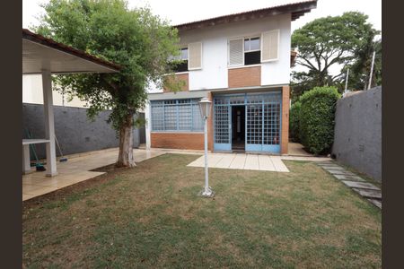Casa à venda com 284m², 3 quartos e 3 vagasQuintal