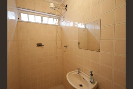 Casa à venda com 284m², 3 quartos e 3 vagasBanheiro de serviço