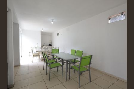 Casa à venda com 284m², 3 quartos e 3 vagasÁrea externa