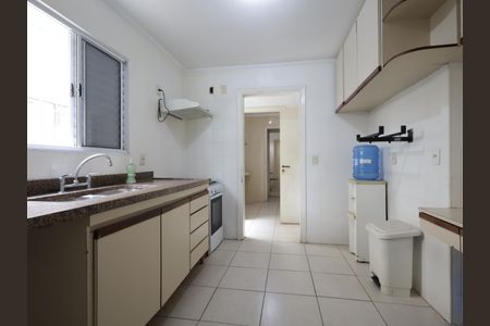 Casa à venda com 284m², 3 quartos e 3 vagasCozinha