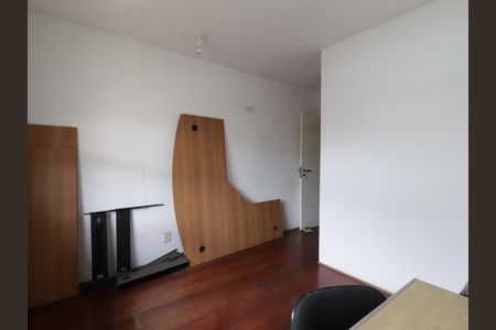 Casa à venda com 284m², 3 quartos e 3 vagasSuíte 2