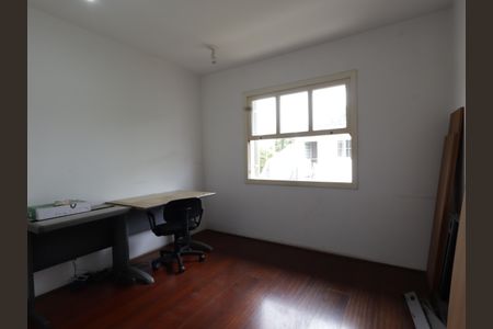 Casa à venda com 284m², 3 quartos e 3 vagasSuíte 3