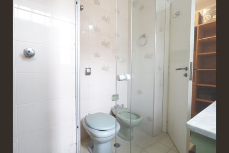 Casa à venda com 284m², 3 quartos e 3 vagasBanheiro da Suíte 3