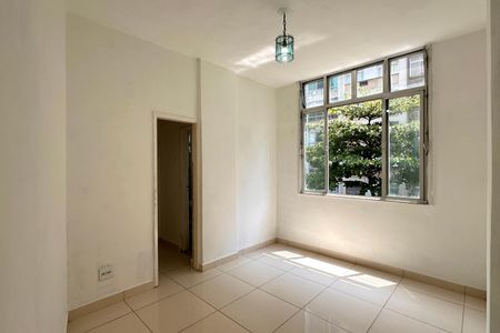 Sala de apartamento para alugar com 1 quarto, 45m² em Copacabana, Rio de Janeiro