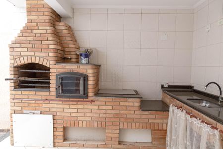 Casa à venda com 193m², 3 quartos e 4 vagas Casa à venda com 193m², 3 quartos e 4 vagasÁrea comum