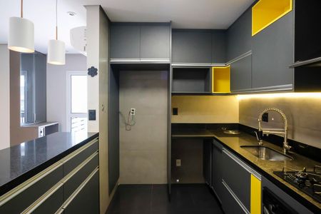 Apartamento à venda com 80m², 2 quartos e 2 vagasCozinha