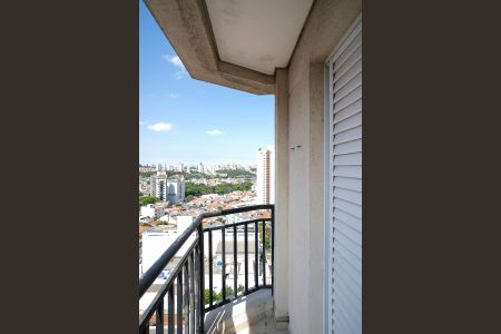 Apartamento à venda com 80m², 2 quartos e 2 vagasVaranda da suíte