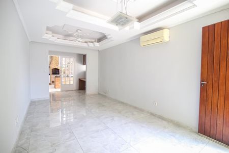 Sala de casa de condomínio para alugar com 4 quartos, 90m² em Jardim São Francisco, Indaiatuba