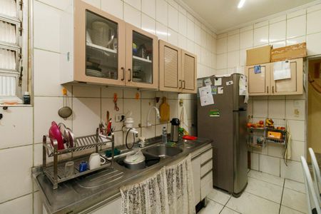 Apartamento à venda com 82m², 3 quartos e sem vaga Apartamento à venda com 82m², 3 quartos e sem vagaCozinha e Área de Serviço