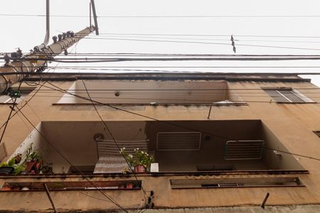 Apartamento à venda com 82m², 3 quartos e sem vaga Apartamento à venda com 82m², 3 quartos e sem vagaFachada