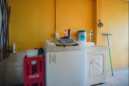 Área de Serviço de casa para alugar com 2 quartos, 52m² em Santa Rosa de Lima, Porto Alegre