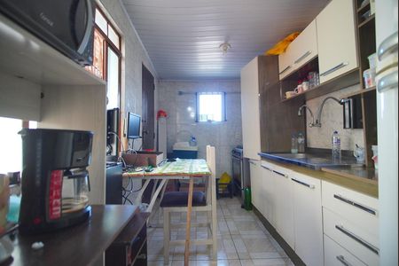 Cozinha de casa para alugar com 2 quartos, 52m² em Santa Rosa de Lima, Porto Alegre