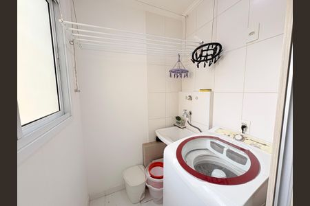 Apartamento à venda com 80m², 2 quartos e 2 vagasÁrea de Serviço