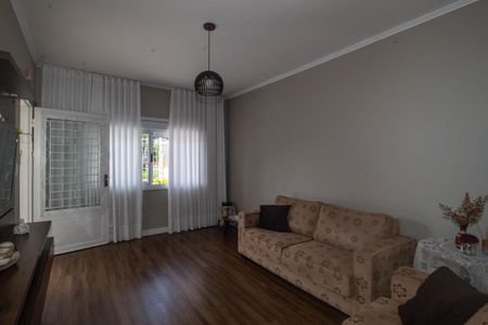 Sala de casa à venda com 3 quartos, 150m² em Nonoai, Porto Alegre